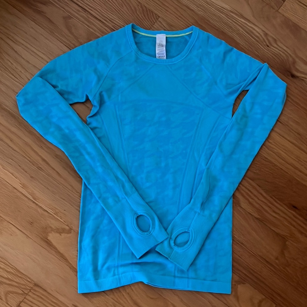 Cute Ivivva (lululemon for kids) Long Athletic Sleeve Shirt